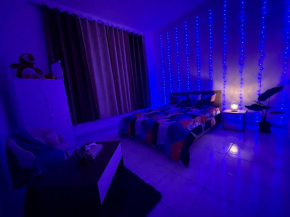 Stress-Free Cozy Private Room - heart of the city
